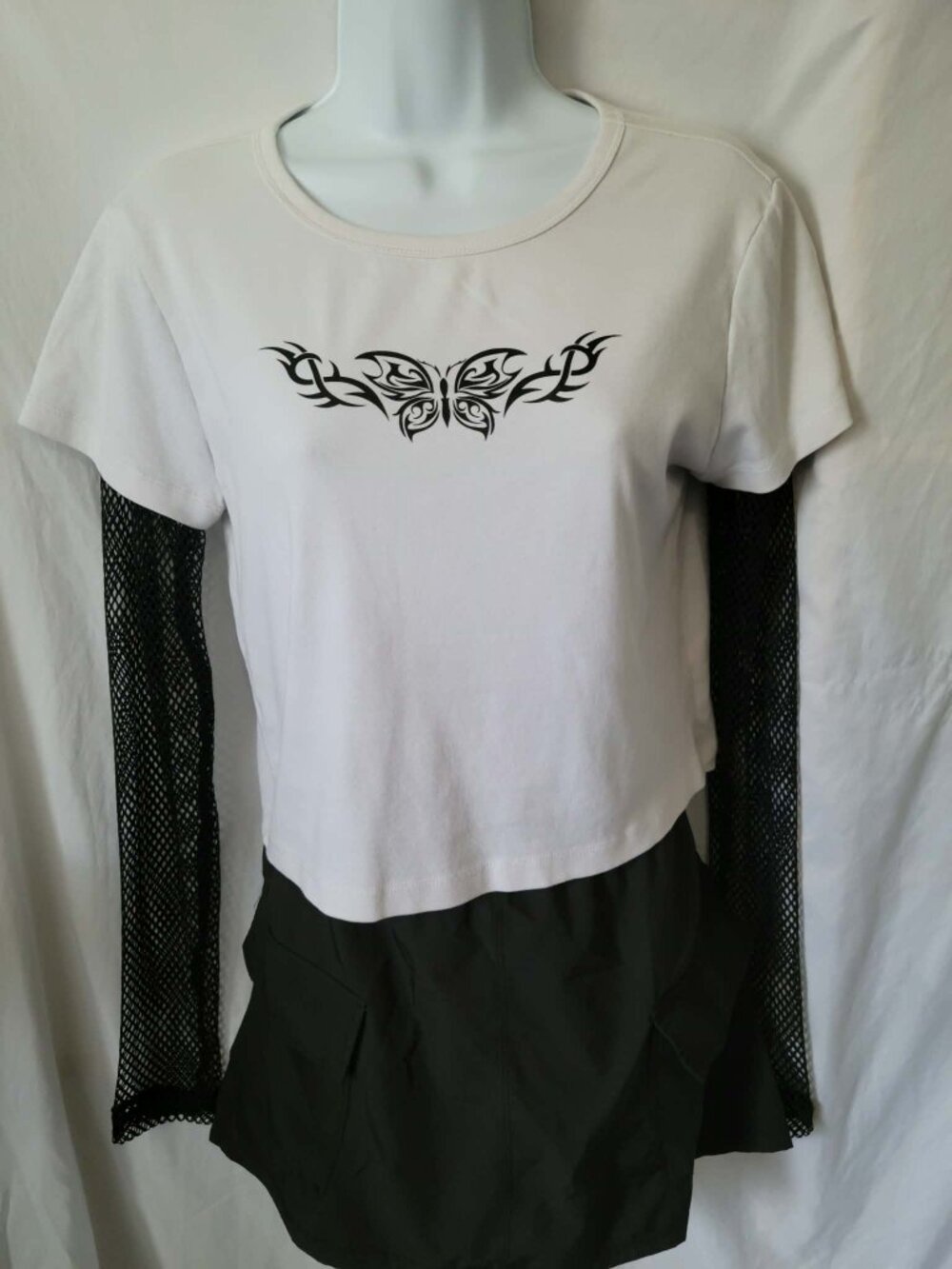 Butterfly tee
